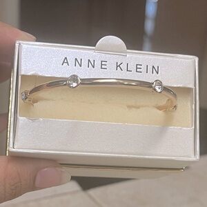 ✨NIB Anne Klein Gold Bangle with Crystal Accents